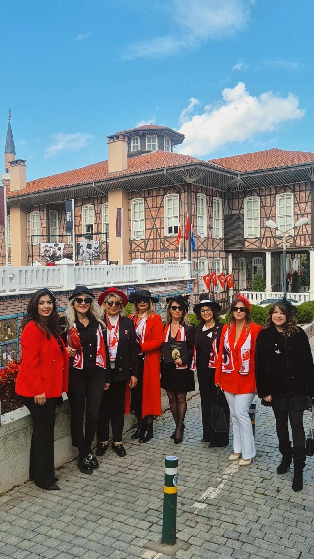 Cumhuriyet Balosu — Şapka Devriminin 100. Yılı — Fotoğraf 46